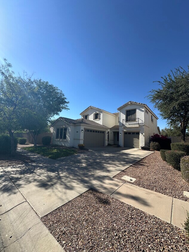Primary Photo - 4712 E Timberline Rd