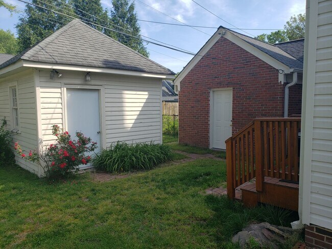 Building Photo - Call Sabrina Thomas Office at 757-767-0767 for more information
