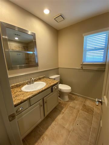 Building Photo - 9970 Randel Rd