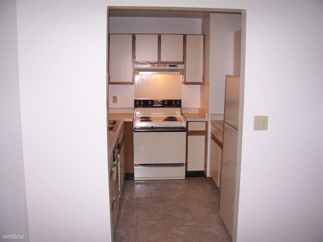 Foto del edificio - W239N5928 Maple Ave
