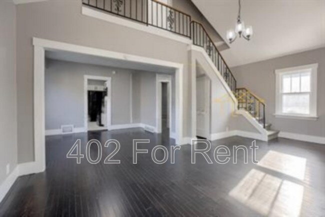 Foto del edificio - 4332 Fowler Ave
