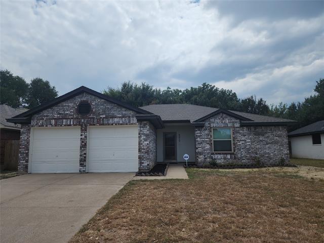 Primary Photo - 2517 Woodlark Dr