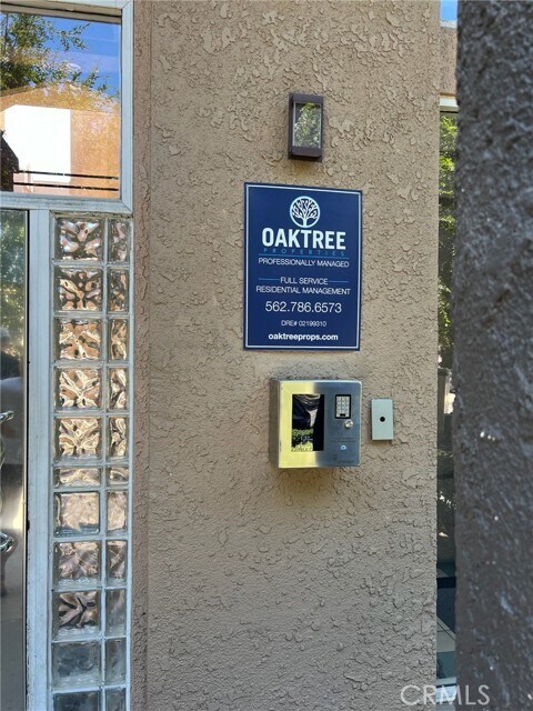 Foto del edificio - 640 W 4th St