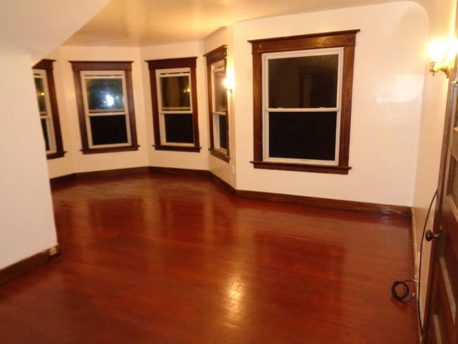 Foto del edificio - 591 Whalley Ave