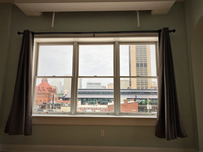 Living room view - 1717 E Franklin St