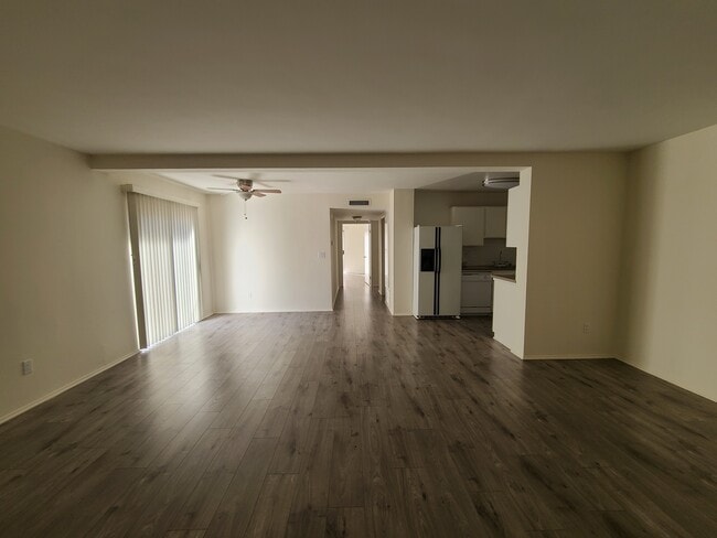 Building Photo - 1117 Havenhurst Dr