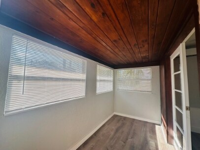 Foto del edificio - 330 21st St N