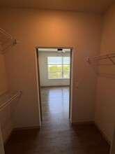 Interior Photo - Mira