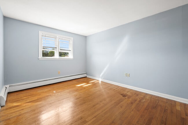 Foto del edificio - 24 Deerfield Ct