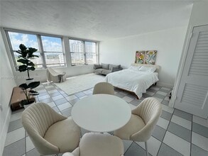 Building Photo - 2899 Collins Ave
