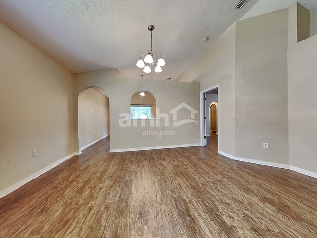 Building Photo - 5920 Rotella Dr