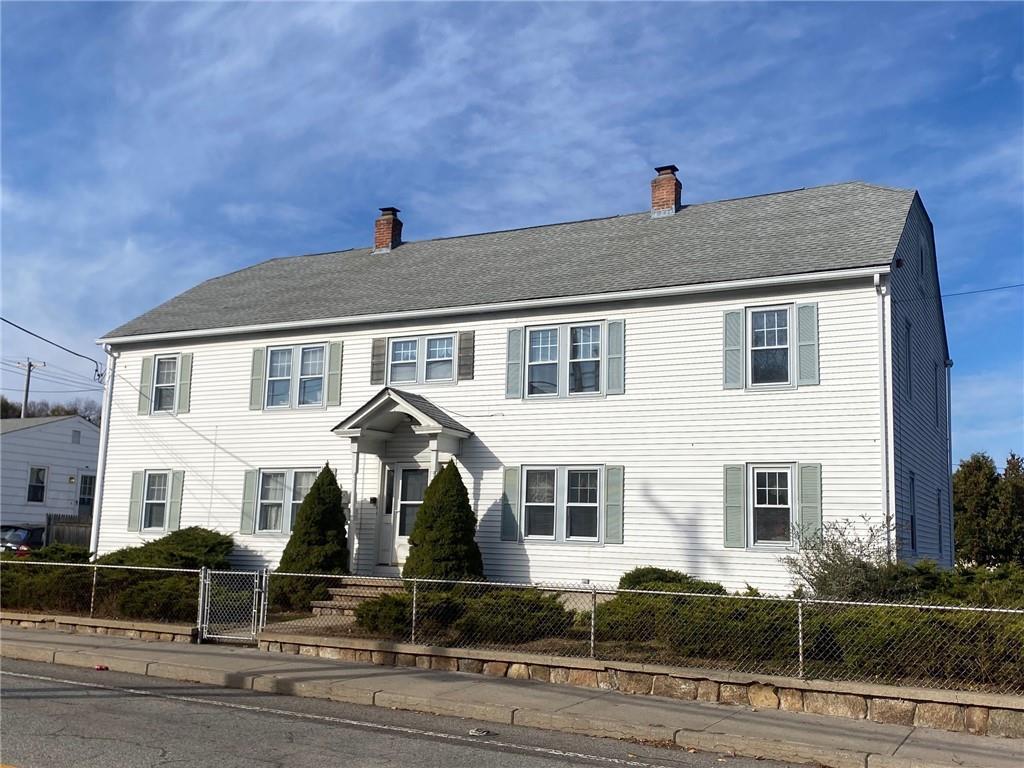 56 W Warwick Ave Unit 4, West Warwick, RI 02893 Room for Rent in West