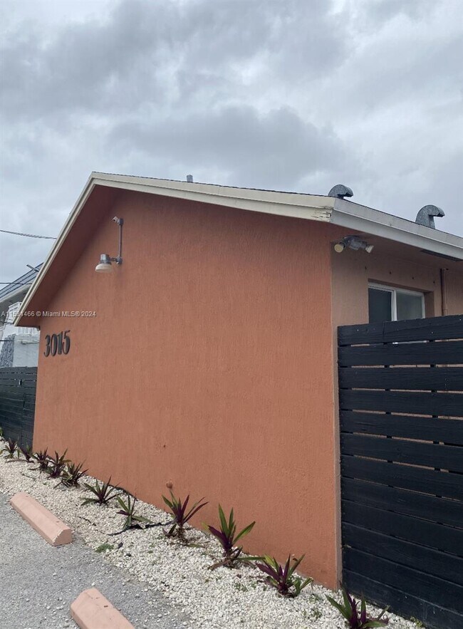 Foto del edificio - 3015 NW 132nd Terrace