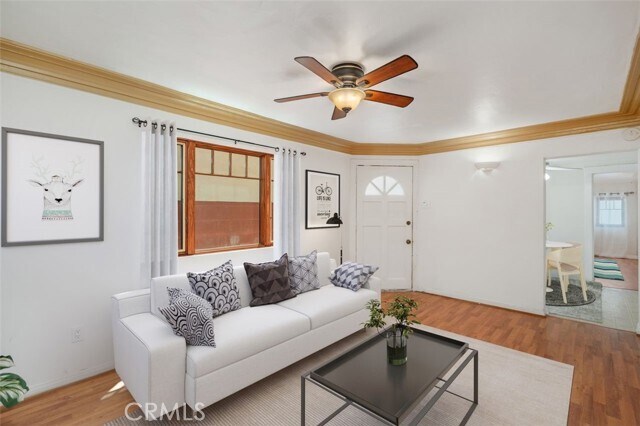 Foto del edificio - 832 Cypress Ave