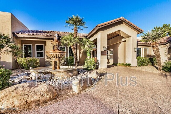 Foto del edificio - 9450 E Becker Ln