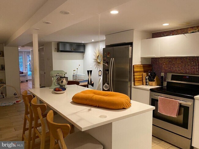 Foto del edificio - 3150 19th St NW