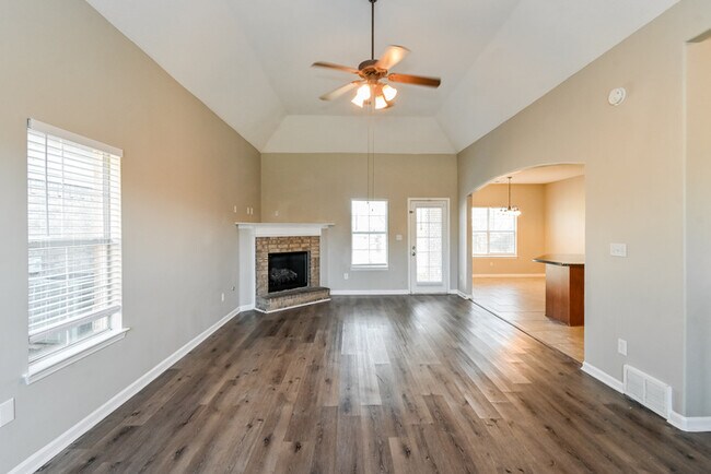 Foto del edificio - 9208 Acadia Pl