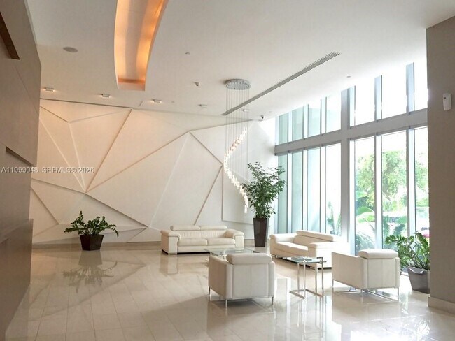 Foto del edificio - 79 SW 12th St