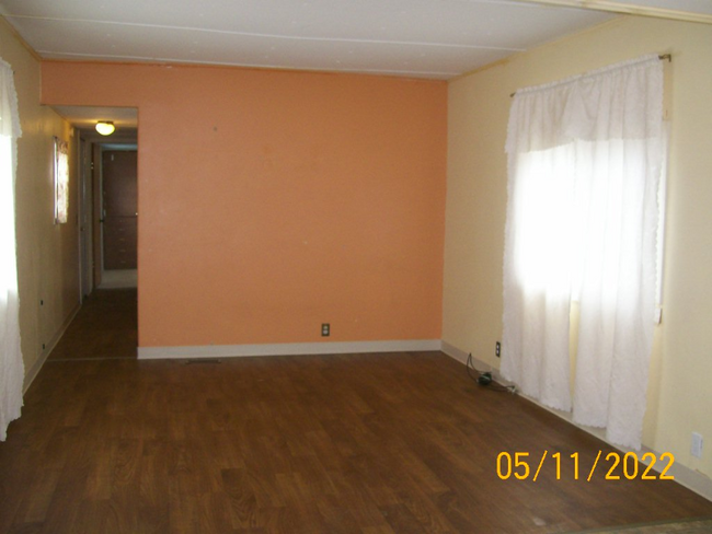 Building Photo - 13 Travertine Ln