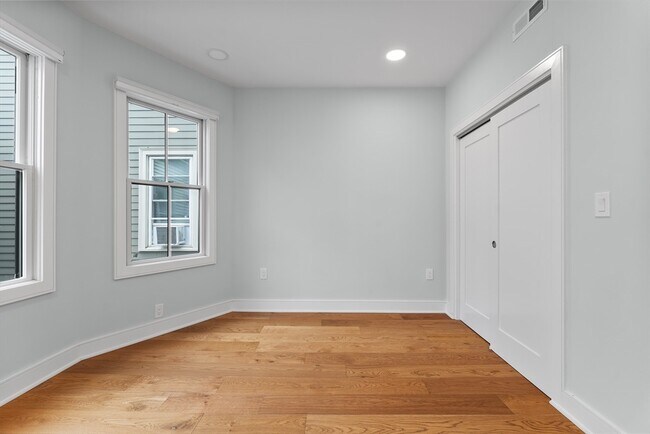 Foto del edificio - 292 Prospect St