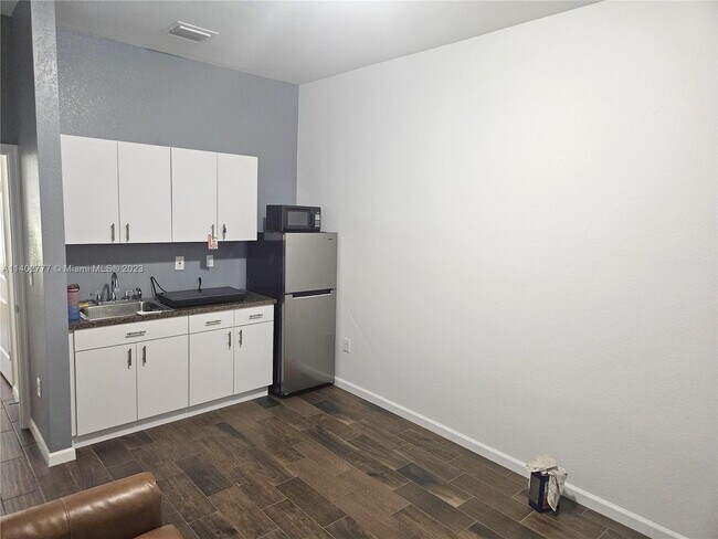 Building Photo - 27523 SW 139th Psge