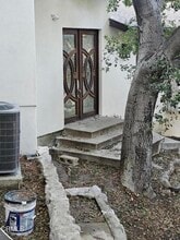 Building Photo - 9682 Hillhaven Ave