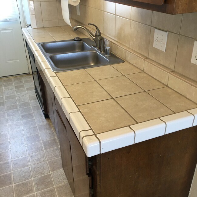Foto del edificio - 2924 Diamond St