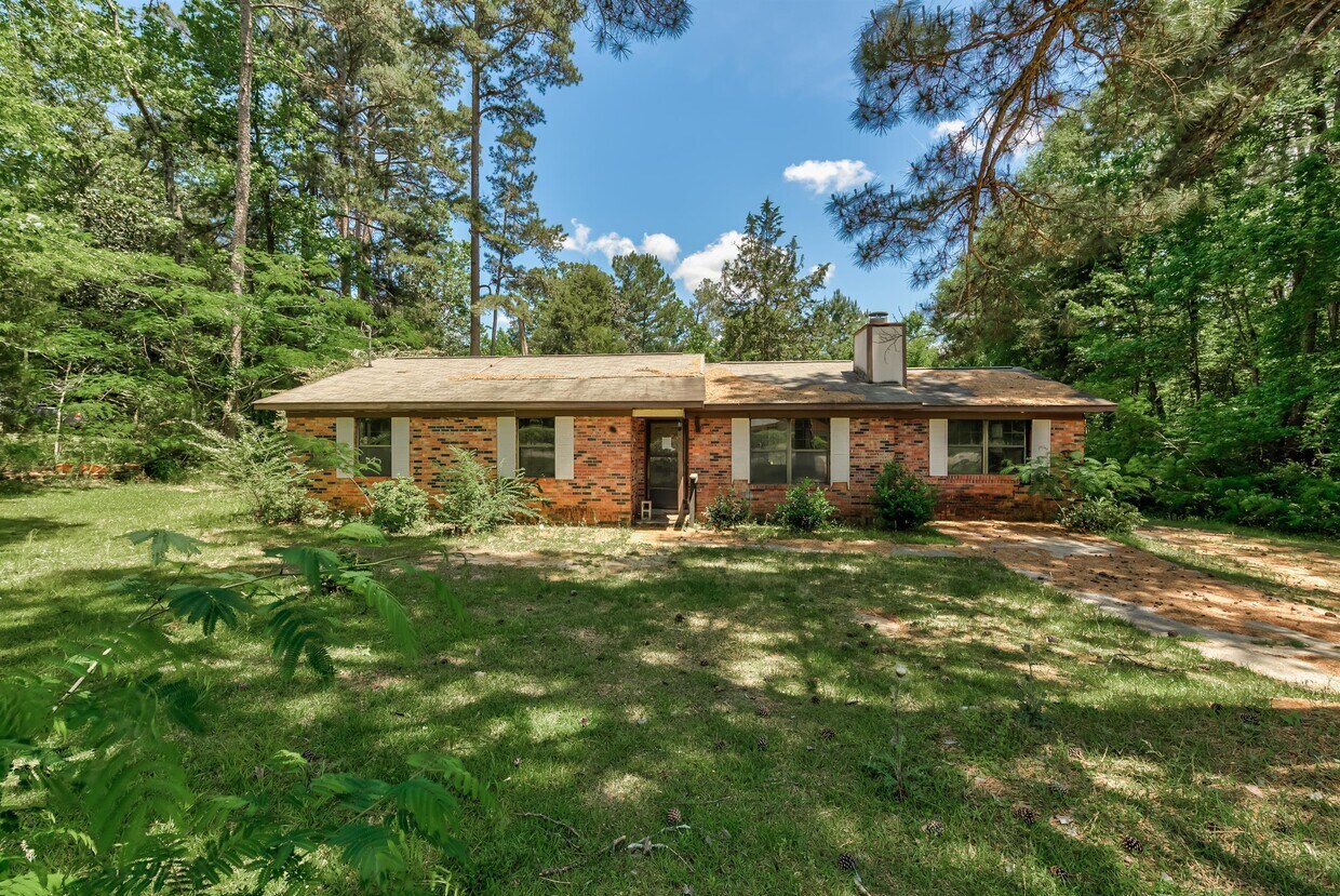 1520 Martin Luther King Jr Ave, Ozark, AL 36360 House Rental in Ozark