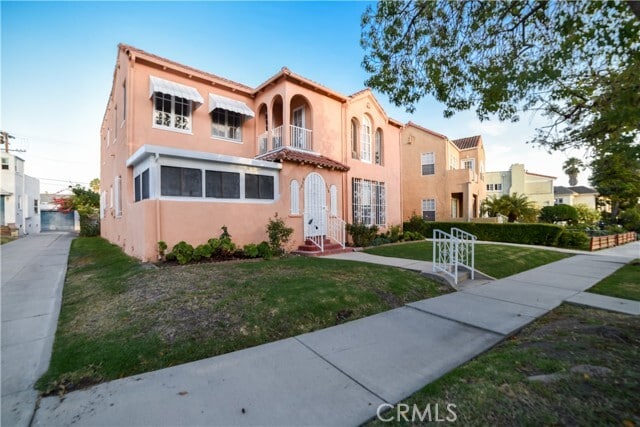 Foto del edificio - 1036 S Citrus Ave