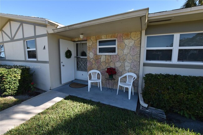 Building Photo - 2515 Emory Dr W