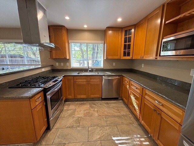 Building Photo - 479A Gossage Ave