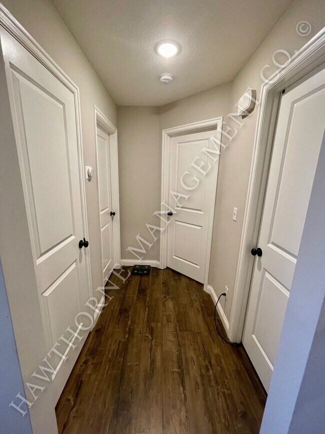 Foto del edificio - Beautiful 3 Bedroom Home in Southern Columbia