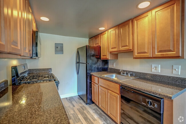 Interior Photo - Woodland Apartments