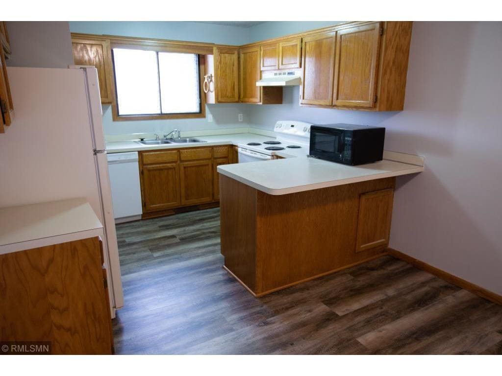 7523 Wedgewood Way N, Osseo, MN 55311 Townhome Rentals in Osseo MN