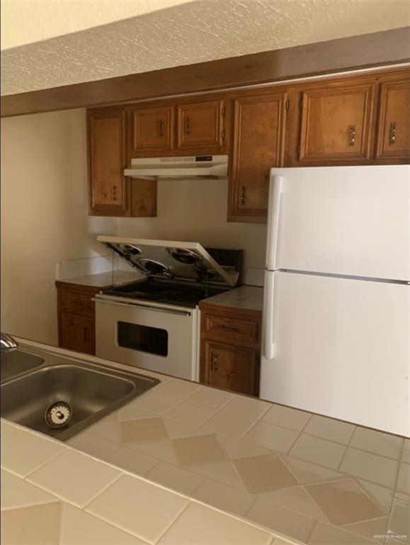 Foto del edificio - 315 Regency Ln