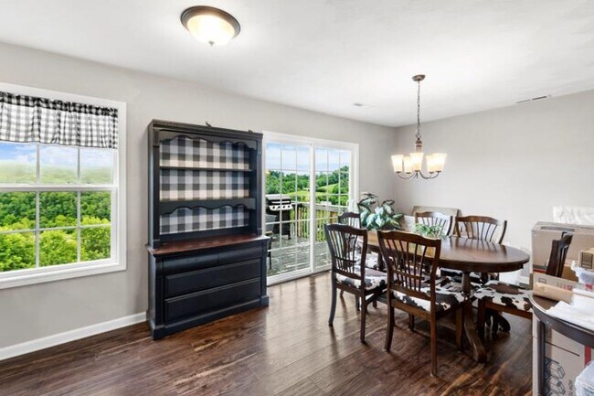 Foto del edificio - Spacious Home in a Great Area