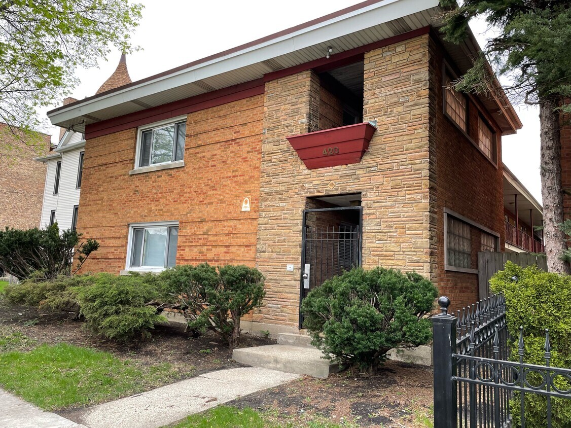 420 S Maple Ave Unit 2, Oak Park, IL 60302 420 S Maple Ave Oak Park