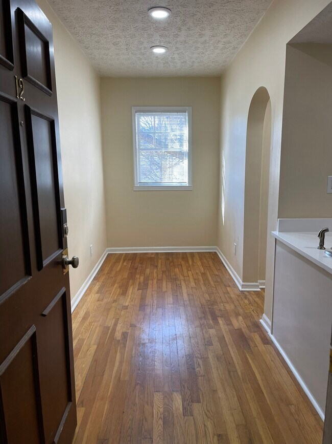 Foto del edificio - 1096 Piedmont Ave NE