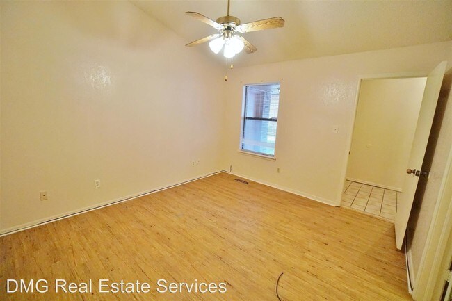 Building Photo - 213 Monticello Rd