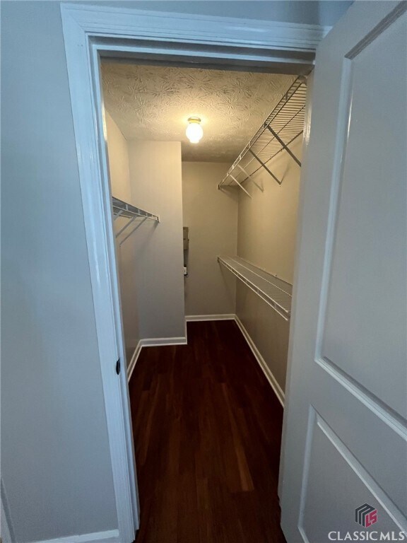 Building Photo - 355 The