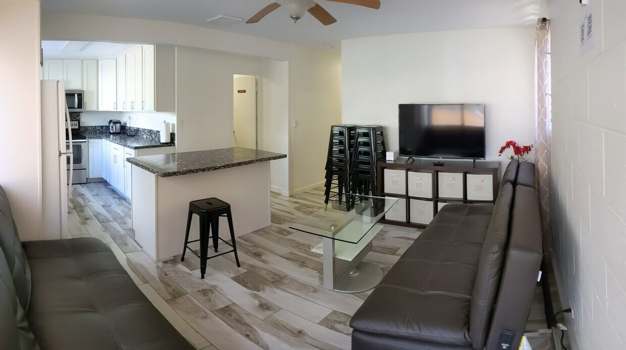 Primary Photo - 2353 Dole St