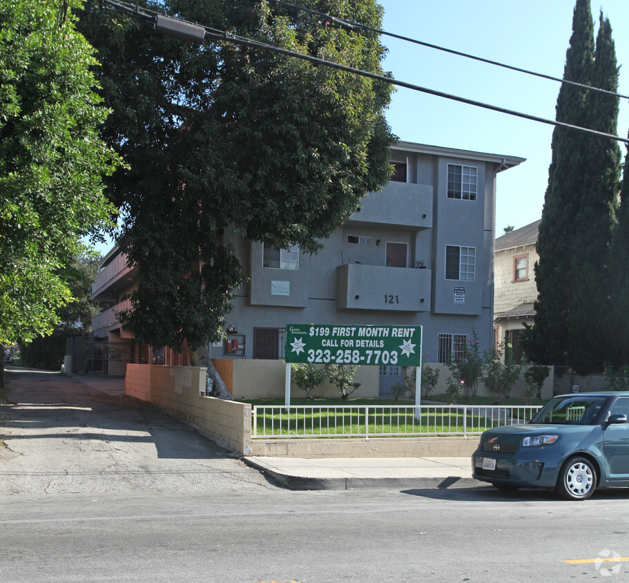 Primary Photo - 121 N Avenue 52