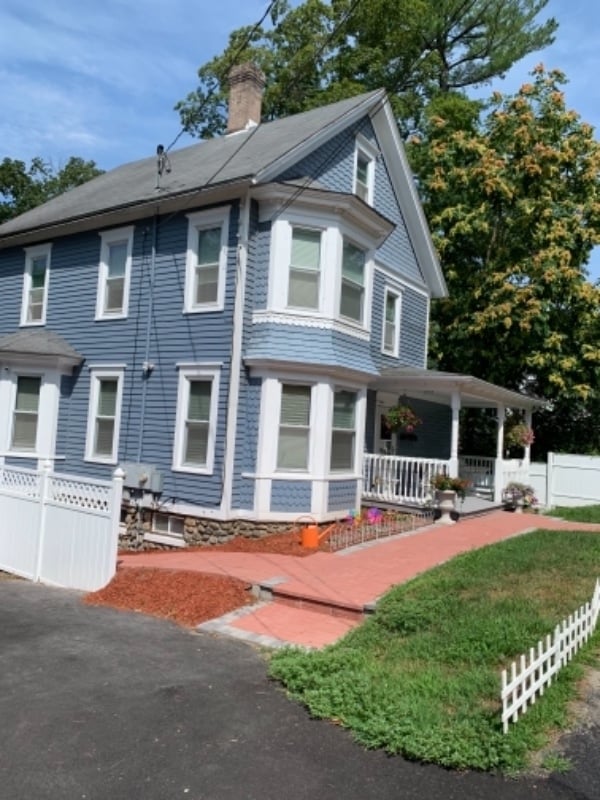 135 Wellsville Ave, New Milford, CT 06776 Room for Rent in New Milford, CT