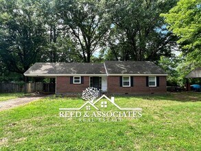 Building Photo - 455 Clarice Dr