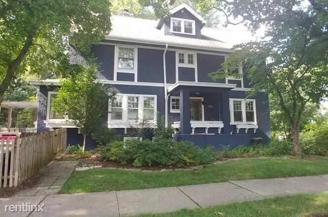 Primary Photo - 5 br, 3.5 bath House - 2402 Pioneer Rd