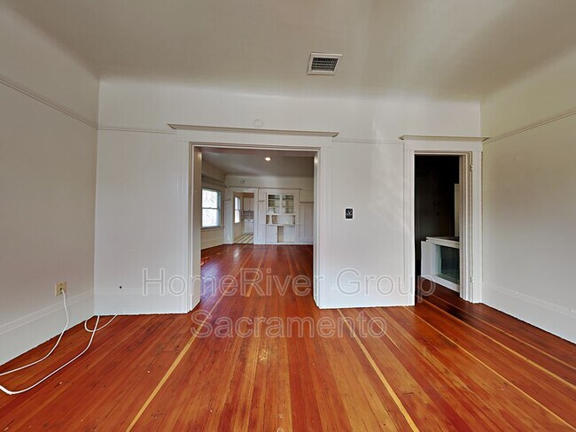 Foto del edificio - 1315 D St
