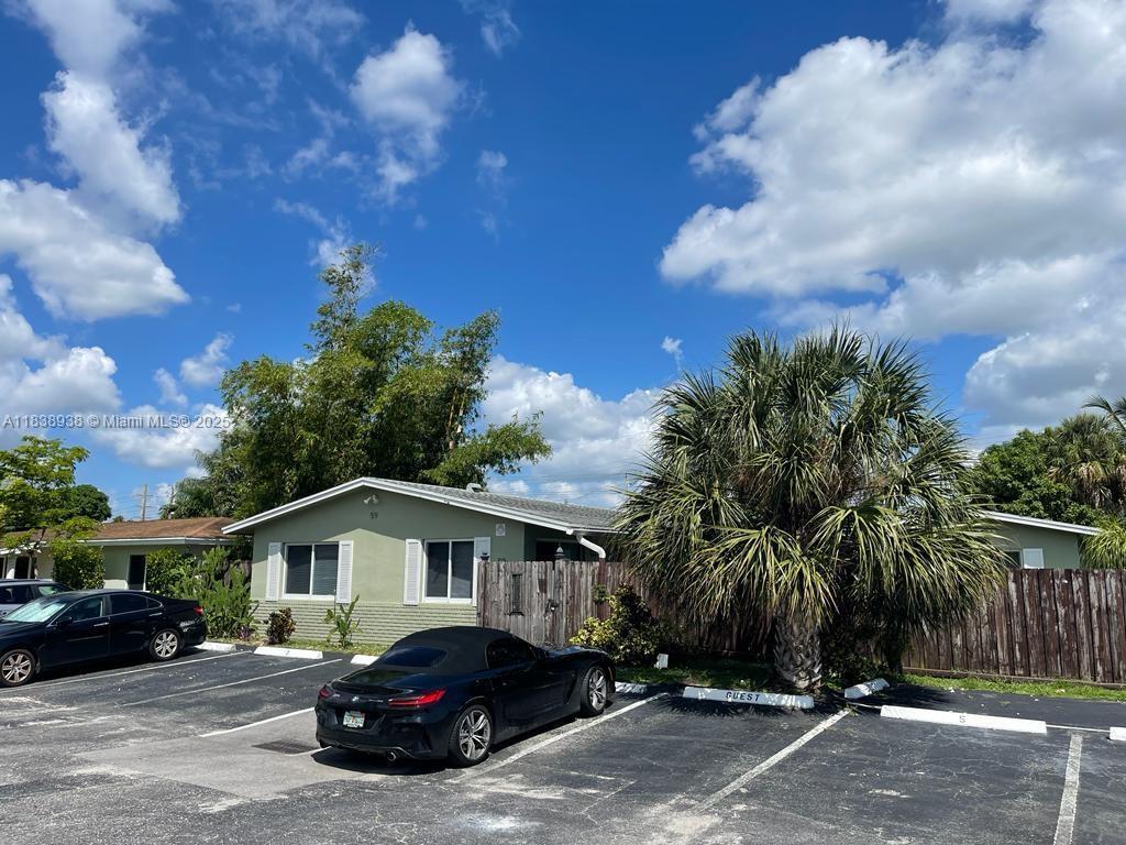 Foto principal - 59 NW 37th St