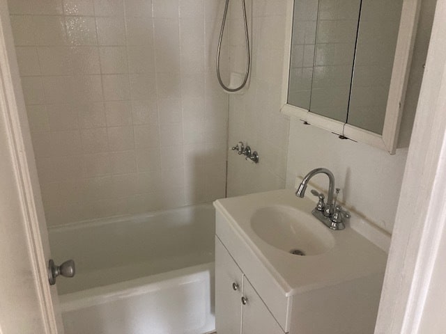 bathroom - 1250 Ames St