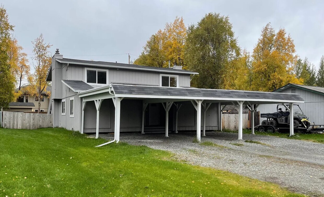 9308 Roy St, Anchorage, AK 99502 House Rental in Anchorage, AK