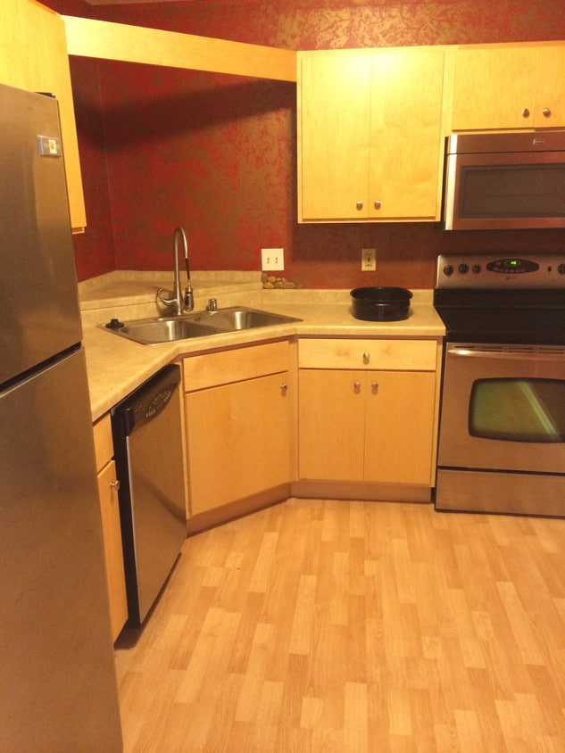 12765 W Hampton Ave, Butler, WI 53007 Condo for Rent in Butler, WI